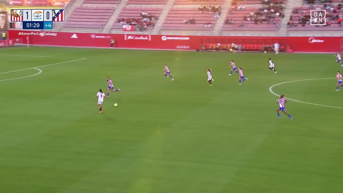 🤯😯 ¡QUÉ AUTÉNTICO GOLAZO! Andrea Álvarez se inventa una locura y sus compañeras no se lo creen 😮‍💨🔥 #LigaFenDAZN ⚽
