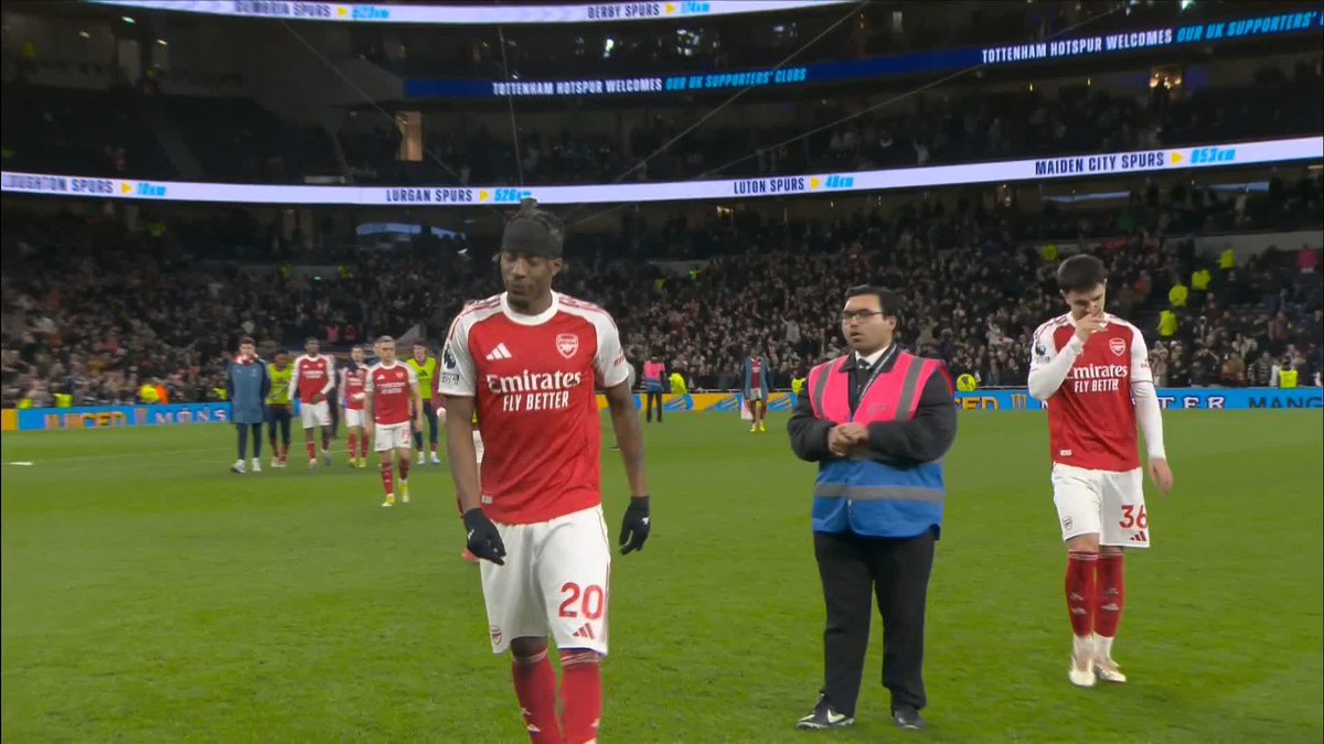 "It was a complete mismatch" Jamie Redknapp says Arsenal and Spurs are leagues apart 😳