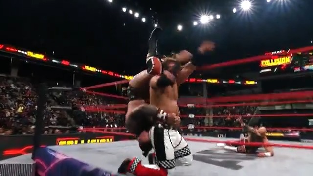 Jet Set Rodeo, Hangman Page, Kevin Knight ケビン・ナイト + Speedball Mike Bailey, showed exactly why they're the AEW World Trios Champions when they faced The Demand in their first ever title defense! Watch the #AEWCollision replay RIGHT NOW on @SportsOnMAX!