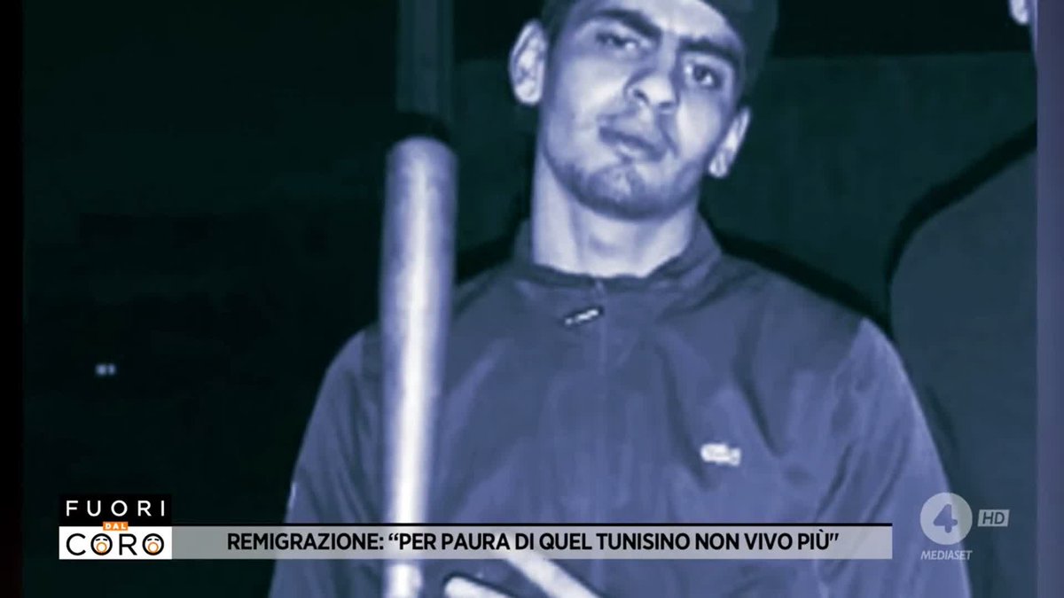 Vittoria è terrorizzata e da 18 mesi vive nella paura a causa di Mohammed, 24enne tunisino con precedenti per spaccio e senza permesso di soggiorno, che la perseguita e la aggredisce a #Firenze. Il servizio di deliamauro a #Fuoridalcoro è su Mediaset Infinity