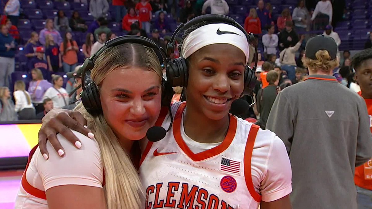 "I trust my shooter right here, obviously she's so clutch." Mia Moore always had faith in Hannah Kohn for the game-winning shot 🔥