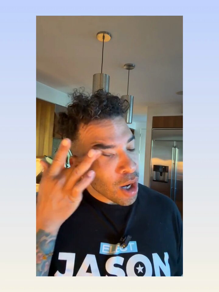 Jason Lee Compares Cardi B and Nicki Minaj Concerts, Praises Cardi’s High-Energy Performance and Calls Nicki’s Show Boring
