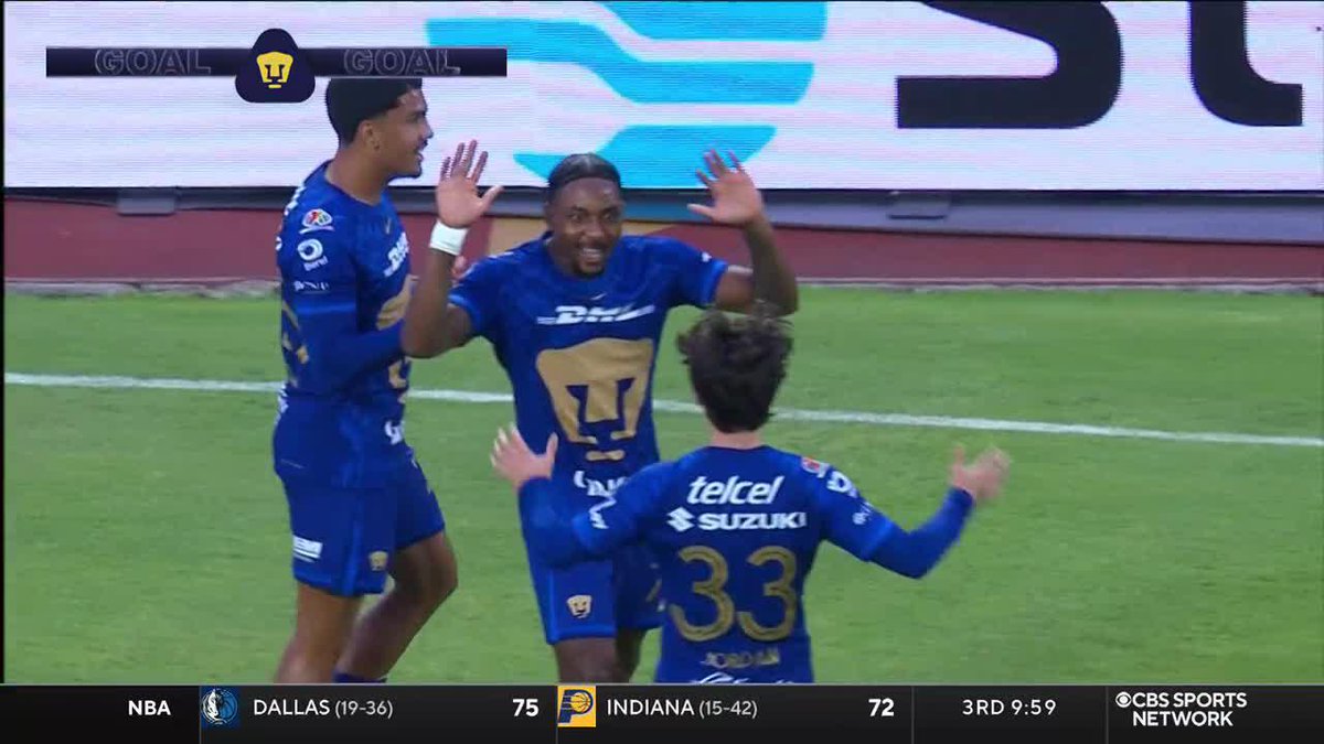 🇨🇴 DOBLETE de Álvaro Angulo. El colombiano marcó el 2-0 de #Pumas ante #Monterrey, al 24’