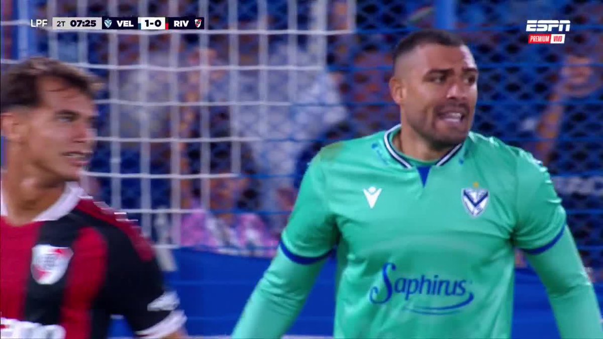 Era un golazo de Kendry, los mejores minutos en River y se lesionó 💔