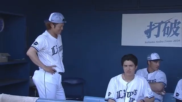 もはやカメラで形で #パテレ行き が分かってしまう #甲斐野央 プロデューサー！🤩👀 #高橋礼 投手もパ・リーグへおかえりなさい！😭🙌 #seibulions 👇ライブ配信はこちら