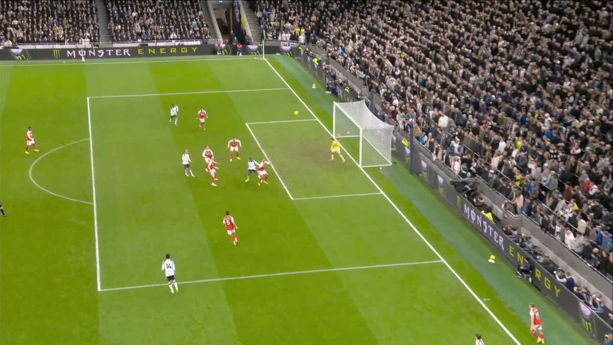 "Gabriel has fooled the referee into giving a decision" 👀 A look into the controversial decision to disallow Randal Kolo Muani's goal for a push on Gabriel and how it compares to Hugo Ekitike's goal for Liverpool against Spurs 💬