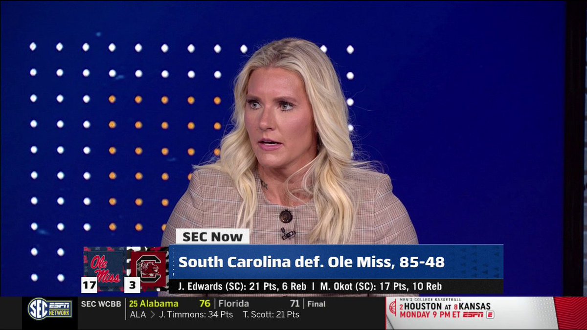 Steffi Sorensen states her case as to why Dawn Staley should be the SEC Coach of the Year ⤵️
