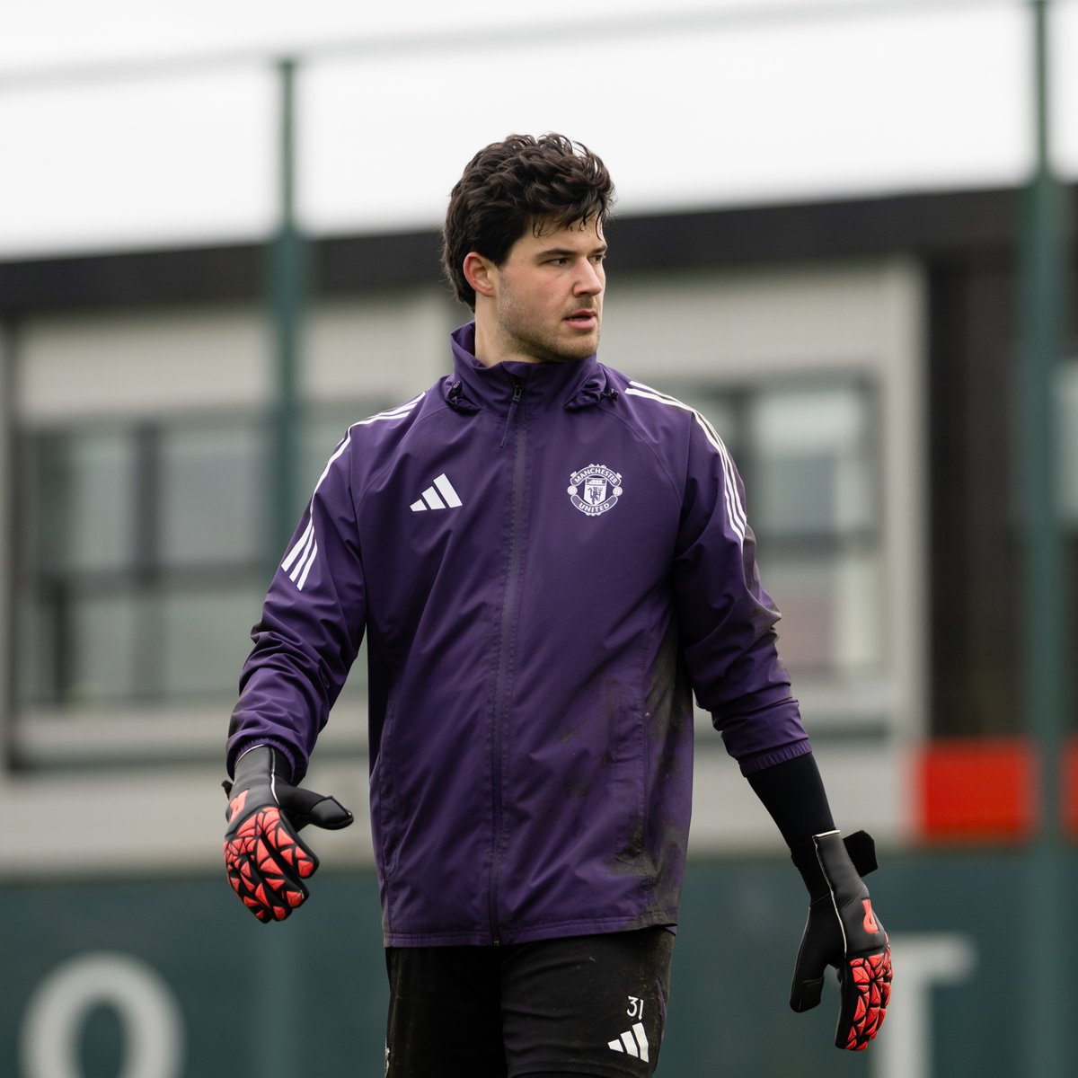 Cool ✔️ Calm ✔️ Collected ✔️ Senne explains why having the perfect temperament is critical for a United goalkeeper 💬⬇️