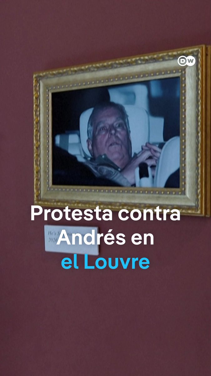 Activistas colocan en el Louvre una foto del expríncipe Andrés al ser detenido por el caso Epstein La acción fue reivindicada por el grupo británico 'Everyone Hates Elon'. Andrés fue arrestado el jueves por la policía británica y permaneció varias horas bajo custodia.