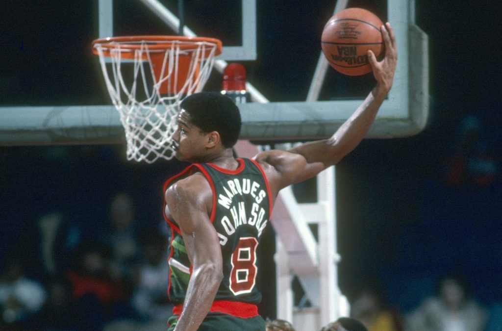 Point-Forward Pioneer MARQUES JOHNSON is STILL DUNKING AT AGE 70! He's also a finalists for the Naismith Basketball Hall of Fame