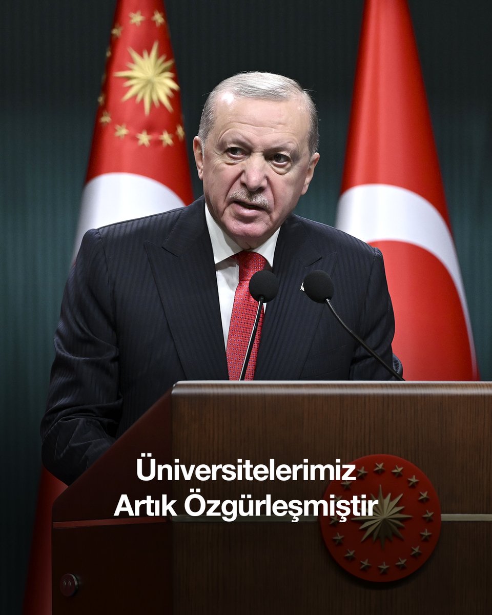 Tek sesliliğin, tek tipçi dayatmaların hâkim olduğu karanlık dönemler artık üniversitelerde tamamen geride kalmış, üniversitelerimiz özgürleşmiştir. Çetin mücadeleler sonucunda üniversiteler birilerinin özel mülkü olmaktan çıkmış, asli sahibine iade edilmiş, halka aidiyeti teyit ve tescil edilmiştir. Allah’ın izniyle bundan geriye dönüş olmayacaktır.