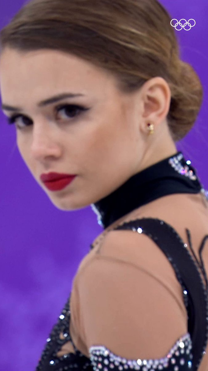 Há 8 anos, Isadora Williams se apresentava no programa livre da patinação artística em PyeongChang 2018! ❤️ A primeira brasileira a chegar a uma final Olímpica de patinação artística nos Jogos Olímpicos de Inverno! 🇧🇷