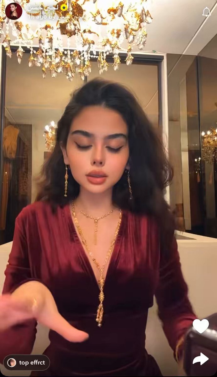 اناقة لجين حسن 👑🇸🇦 في رمضان .. غييييير 😍✨ اطلالة رمضانية خيالية .. و ثقة رائعة في محلها اثناء تجهيزها وتعطّرها للخروج من اجل الاستمتاع بالليلة الرمضانية 🌙 ♥️✨