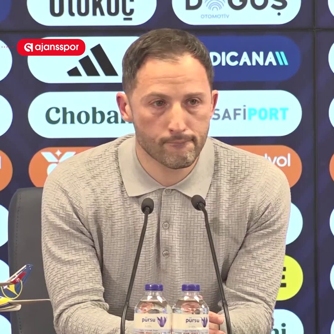Domenico Tedesco: "Bizim de problemimiz bu. Alanya, Beşiktaş, Göztepe, Başakşehir maçlarında benzer gol yedik. Bugün orta sonrası golü yedik. Ortalardan çok fazla gol yiyoruz. Bunu konuşuyoruz, analiz ediyoruz ama sahaya gelince yapamıyoruz."