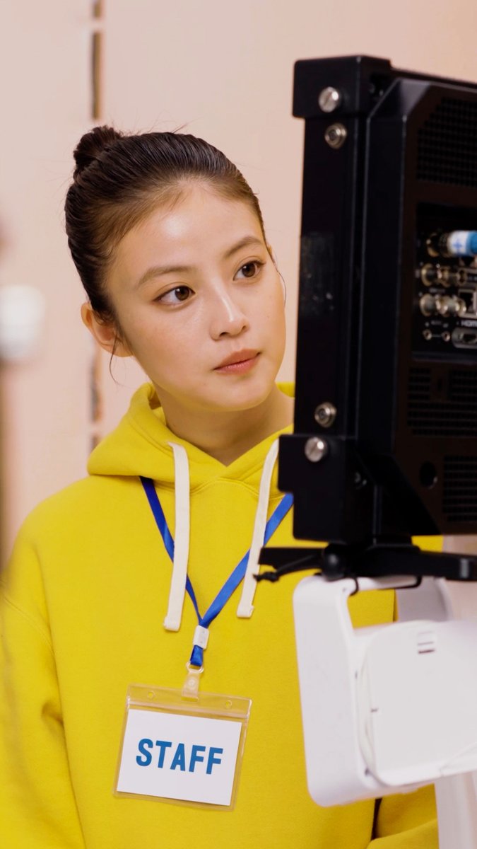 📹 CM撮影の裏側をチラ見せ! 今田美桜さん、松平健さん出演📺 #タウンワーク CM「アパレルバイト篇」のメイキング映像を公開中✨ おふたりの表情にぜひご注目ください👀 #今田美桜 #松平健 #マツケン #メイキング