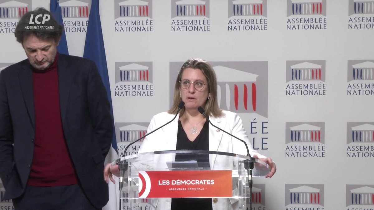 "Faire le ménage" dans les rangs de LFI : "Ce n'est pas parce que Mme Panot est une femme, c'est parce qu'on a besoin que le ménage soit fait dans certains groupes politiques", dit Perrine Goulet, en réponse à une accusation de Mathilde Panot. #DirectAN