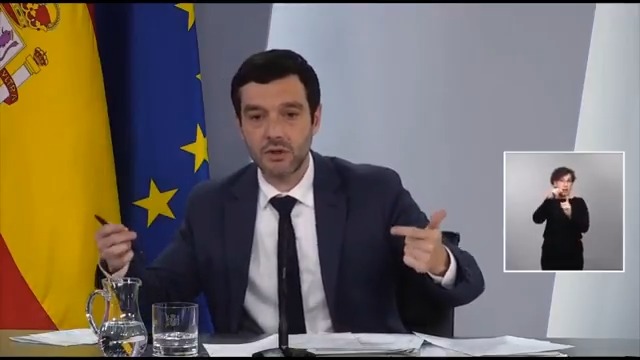 #EnDirecto | Bustinduy critica que el PP se quede en Alicante con viviendas públicas para "ellos y amiguetes" mientras a familias vulnerables "hay que echarlas a la calle y llamarlas okupas": "Okupas son ellos, que se quedan con viviendas de protección oficial. Que las devuelvan"