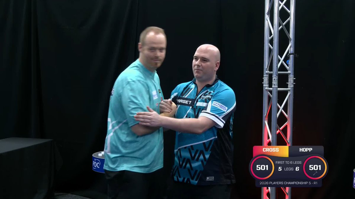 HOPP HALTS CROSS! Max Hopp, despite being 4-1 down earlier in the contest, wins five out of the next six legs to beat Rob Cross in a last-leg decider! 📺 #PC5