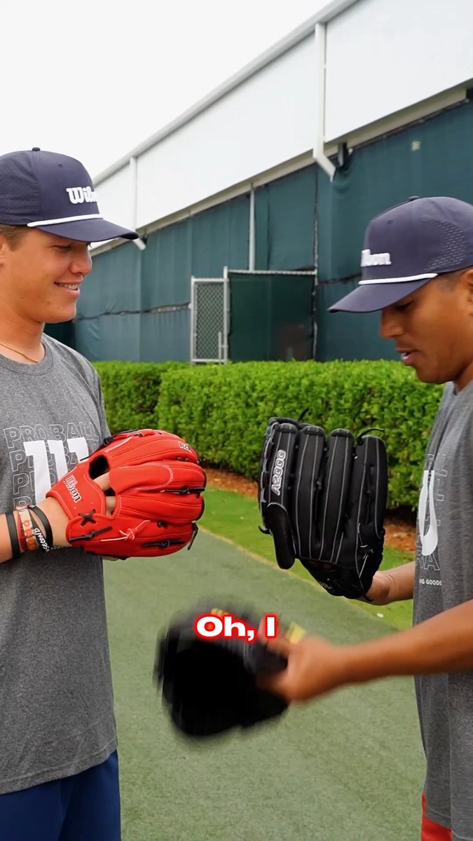 Big fan of Ranger Suarez and Connelly Early spending a lot of time with each other.