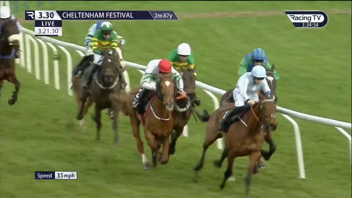 🎥 Throwback to when Honeysuckle delivered another dominant performance in the Champion Hurdle, securing back-to-back glory for Henry de Bromhead and Rachael Blackmore. 🏆🏆