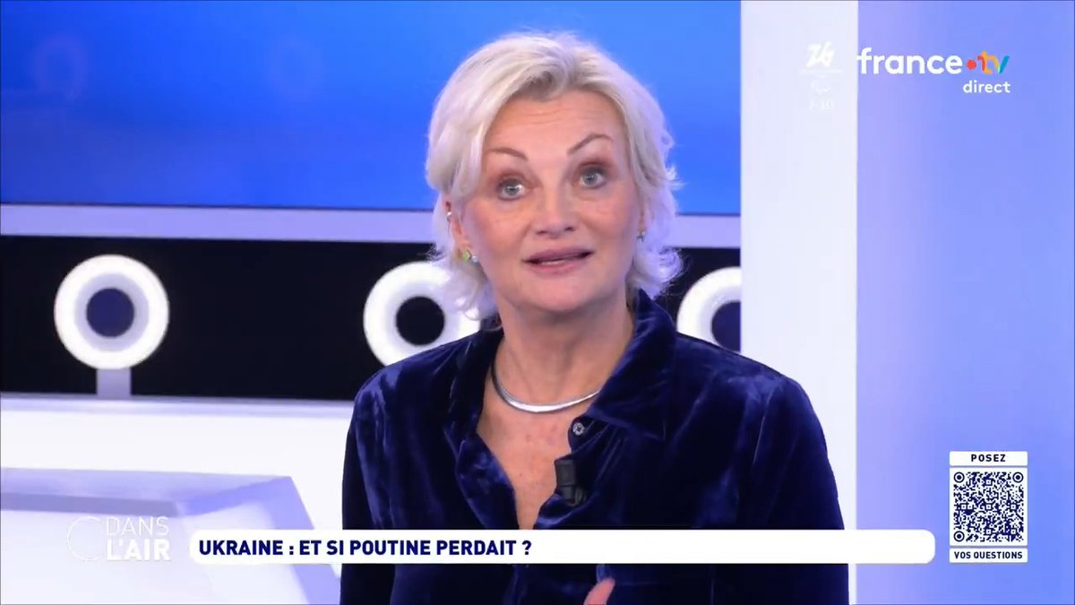 "Si Orban reste au pouvoir, l'UE ne peut pas continuer à se laisser bloquer par un pays, donc il faudra soit aller de plus en plus vers des coopérations renforcées, soit trouver des stratégies de contournement, mais on sait très bien que c'est un chantage de sa part." Marion Van Renterghem