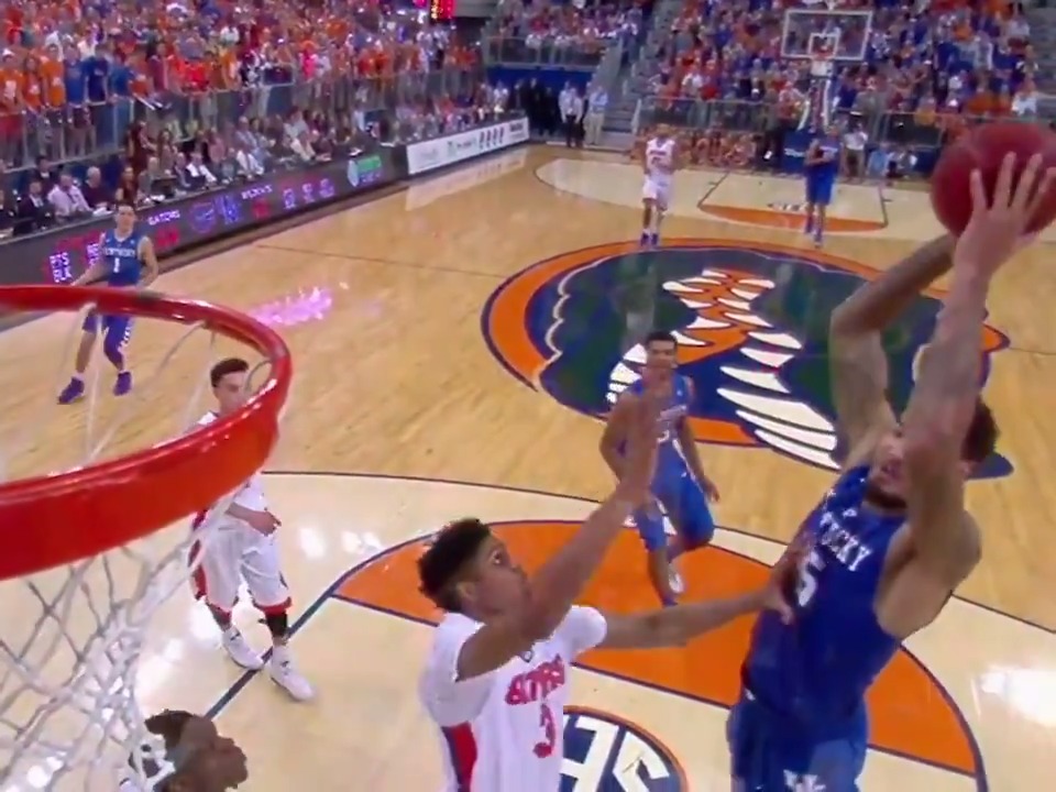 This dunk by Willie Trill Cauley-Stein at Kentucky 😮‍💨