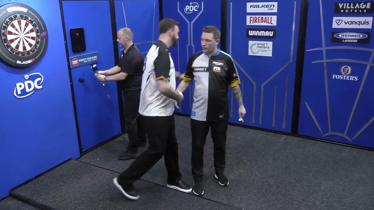 SMITH WINS PC5! 🏆 Ross Smith wins #PC5 in Leicester, as Smudger beats Chris Dobey 8-2, averaging over 104 on his way to his first Players Championship title since October 2025! 📺 #PC5