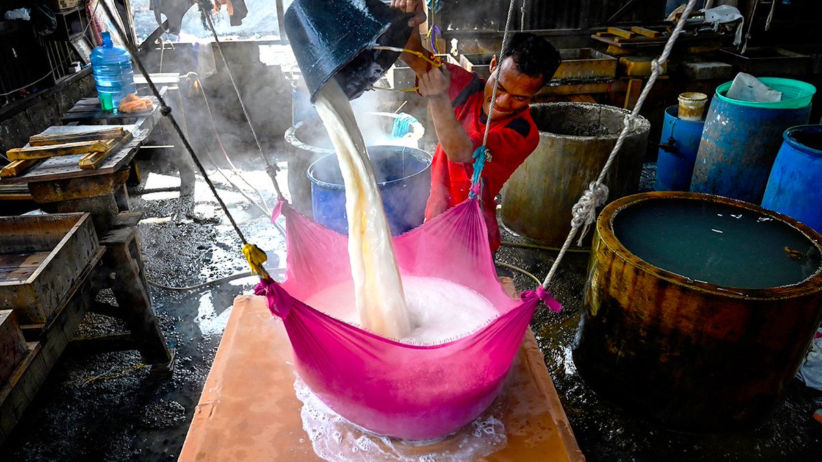 The US is still sending millions of pounds of plastic to Indonesia, even after the country banned plastic-waste imports