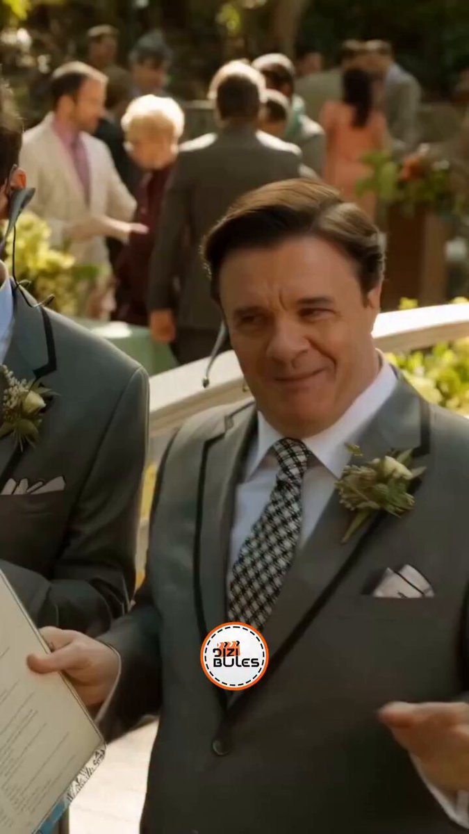 Bazen bebekler bu kadar erken geldiğinde siyahi olurlar. 🎬 Modern Family