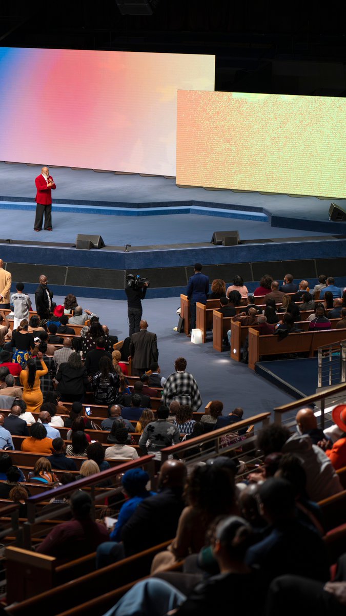 God showed up just for Thomas in John 20:25-28. What if your breakthrough is only eight days away? Watch my message #ThePainOfBelieving #TDJOnline #TPHDallas