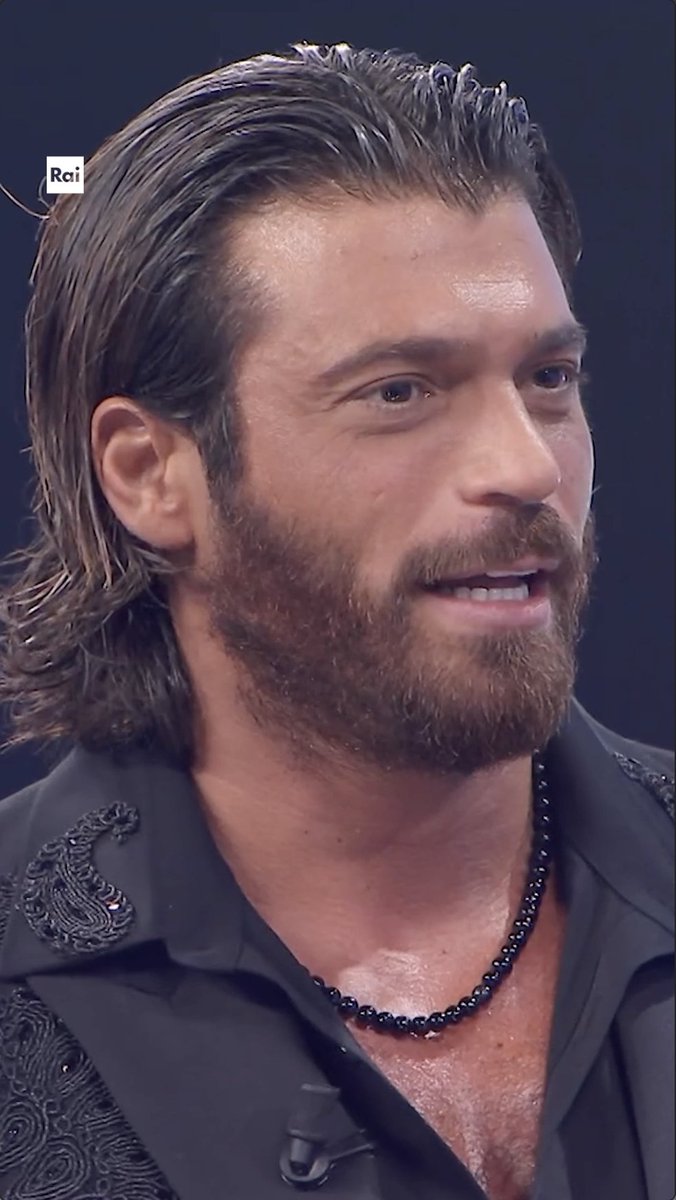 Nuova ossessione sbloccata: lezioni di turco con Can Yaman 🔥 #Sanremo2026 Le esibizioni integrali, lo show dell’Ariston e gli extra sono su RaiPlay: