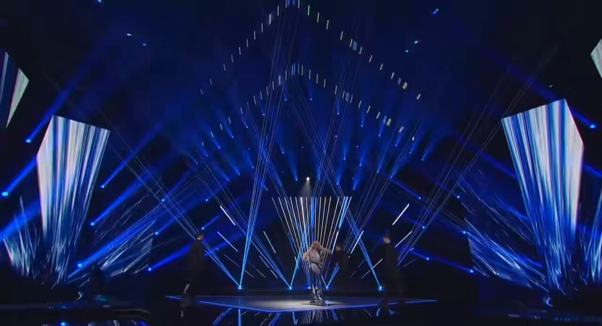 Ivana Boom ima sve predispozije da bude zvezda, kakav izgled kakav pokret kakav glas #pze26