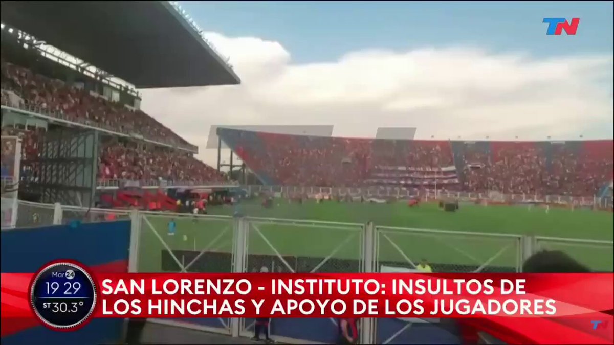 Chiqui tapia : voy a suspender el fútbol los días que me hacen juicio por corrupción Así la gente se va a poner de mi lado!!! La gente :