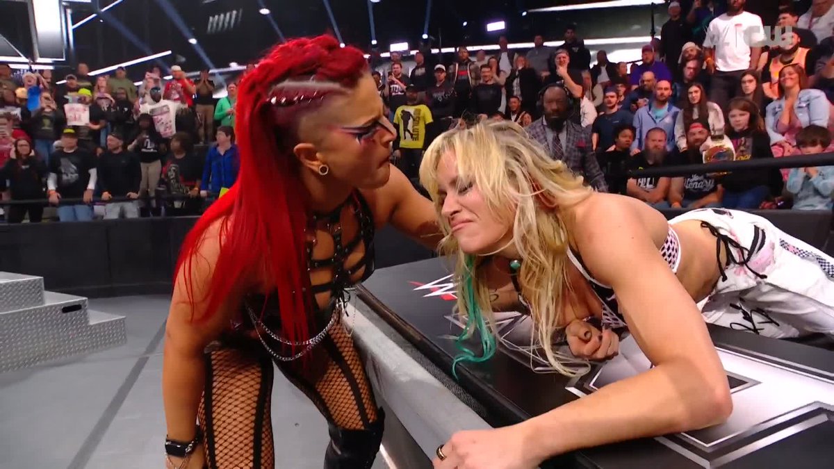 WHAT JUST HAPPENED 😱 ZARIA just turned on Sol Ruca and cost her the NXT Women's Title Match!