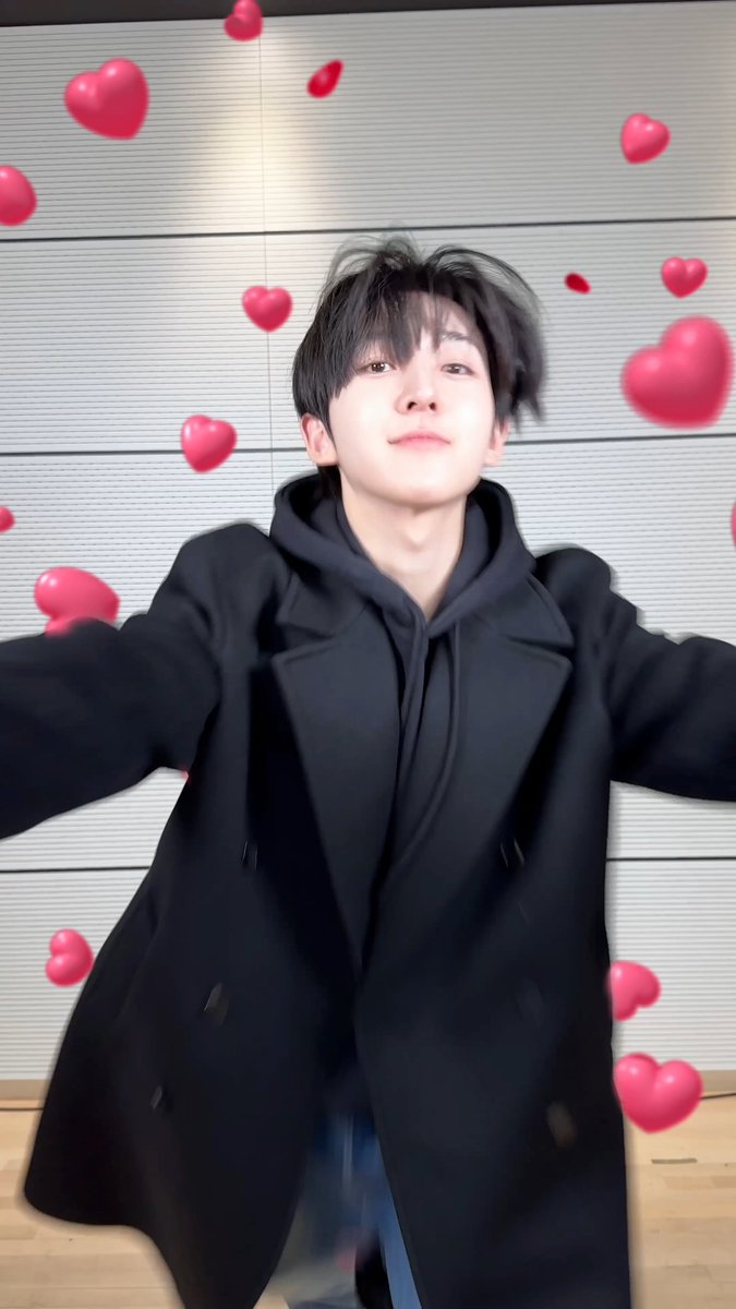 위플립! 나 안아줘 🤗 #KickFlip #킥플립 #Donghyeon
