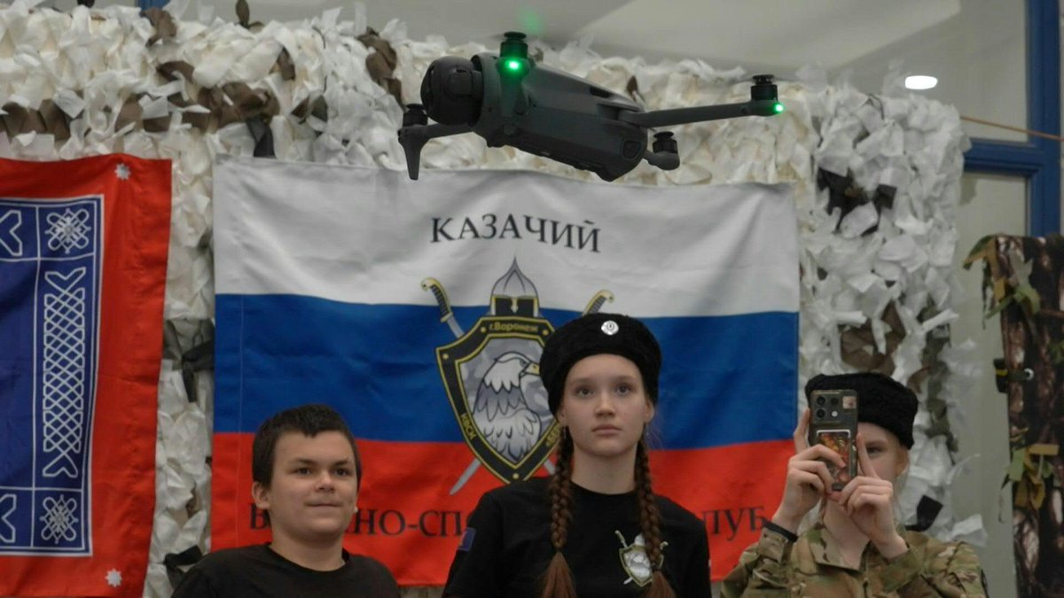 🇷🇺 How four years of war changed one Russian city The Russian city of Voronezh is closer to the front line in eastern Ukraine than to Moscow. From frequent Ukrainian drone attacks to army recruitment adverts around the city, the conflict has gradually seeped into daily life.