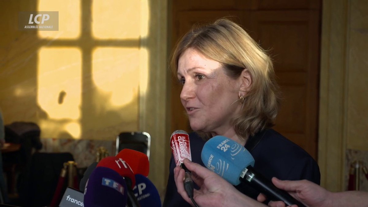 Droit à l'aide à mourir : "C'est un texte extrêmement attendu par nos compatriotes", rappelle Yaël Braun-Pivet. "Je suis fière de cette Assemblée nationale. Sur ce débat, elle s'est montrée à la hauteur". #DirectAN