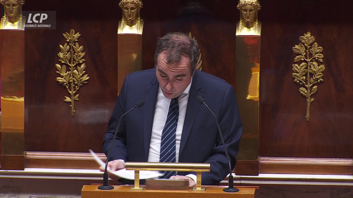 Motion de censure : "Quand une formation politique entretient une ambiguïté sur la violence, [...] la priorité devrait être à la clarification interne, Mme Panot, pas à la déstabilisation institutionnelle", dit Sébastien Lecornu à la présidente du groupe LFI. #DirectAN