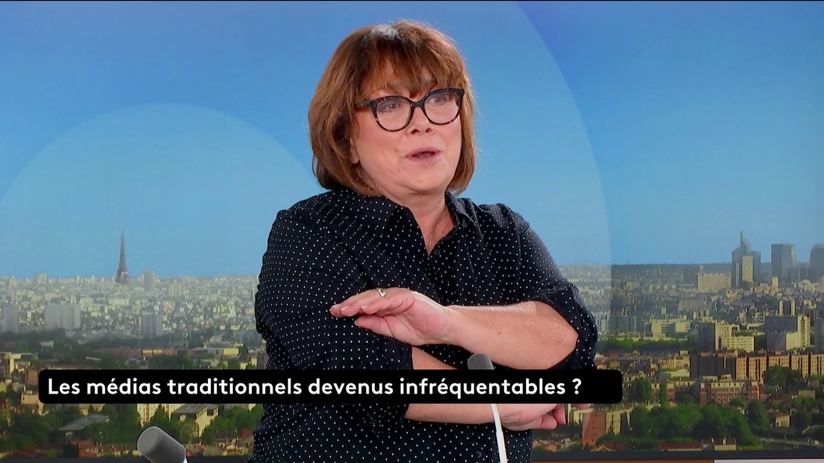 🔴 🗣️ "Les armées de trolls sur Twitter, dès que vous dites un truc qui ne leur plaît pas, vous vous en prenez plein la figure" : notre éditorialiste Nathalie Saint-Cricq souligne les pratiques de LFI sur les réseaux sociaux. #ToutEstPolitique #Canal16