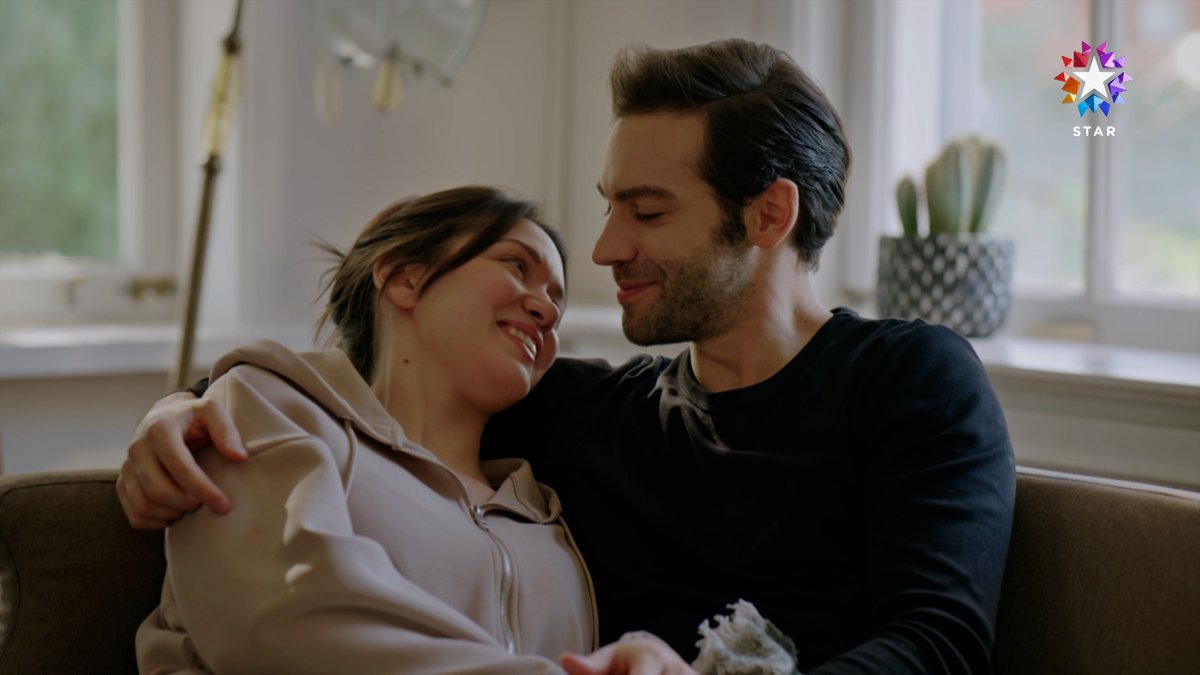 "Evimizin, evliliğimizin tadını çıkaralım." 🥰 #AzDev #Sahipsizler Sahipsizlertvdizi