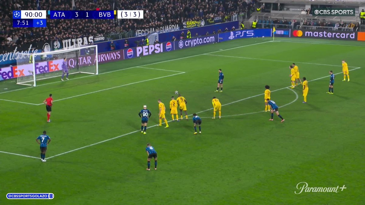 ATALANTA WIN THE TIE WITH THE LAST KICK OF THE GAME ⚫️🔵 Incredible scenes in Bergamo as Lazar Samardžić's 98th minute penalty sends Atalanta to the #UCL round of 16 🤯