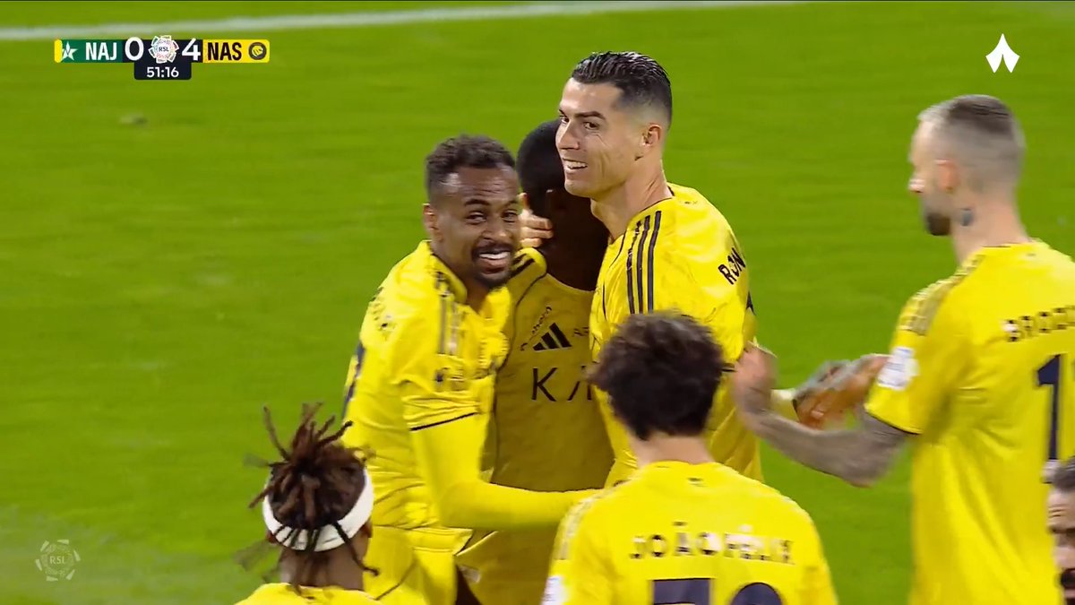 من كل الزوايا 🎥 الهدف الرابع للنصر عن طريق ساديو ماني في مرمى النجمة ⚽️🟡 #النجمة_النصر | #دوري_روشن_السعودي