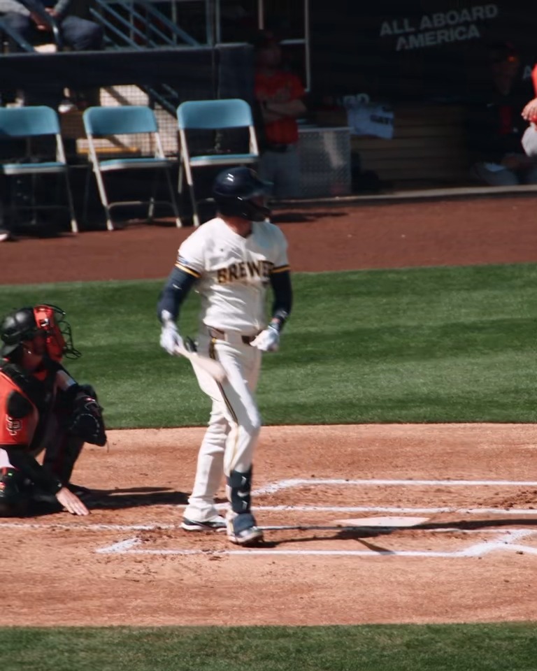 Brice Turang hitting oppo tanks...baseball is officially back