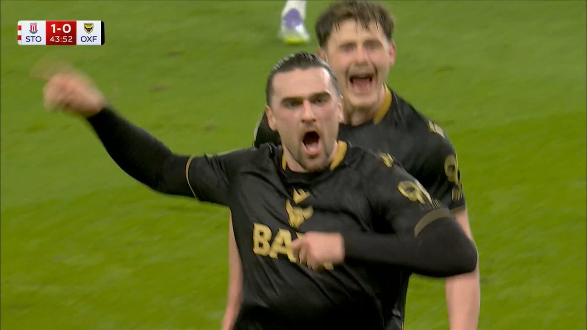An emphatic finish from Ciaron Brown draws Oxford United level before half-time! ⚖️