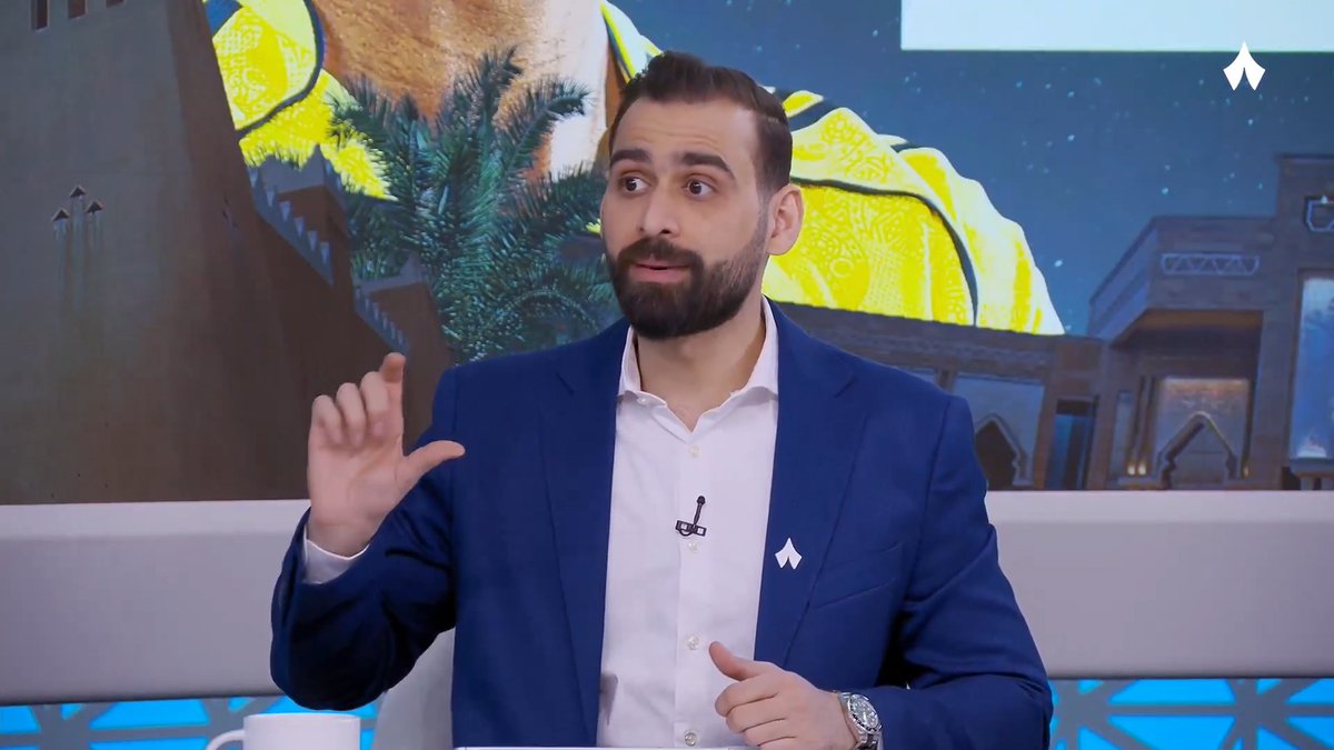 «النصر بعد هزيمة الهلال خاض مواجهتين صعبتين فاز بهما، وبعدها دخل في سلسلة انتصارات متتالية وصلت لتسع انتصارات، منها سبع بشباك نظيفة، هدوء في بيئة النصر، ومشاركة أكثر للدكة.» مُحلّل «ثمانية» Abdullah ashkanani 🎙️ #النجمة_النصر | #دوري_روشن_السعودي