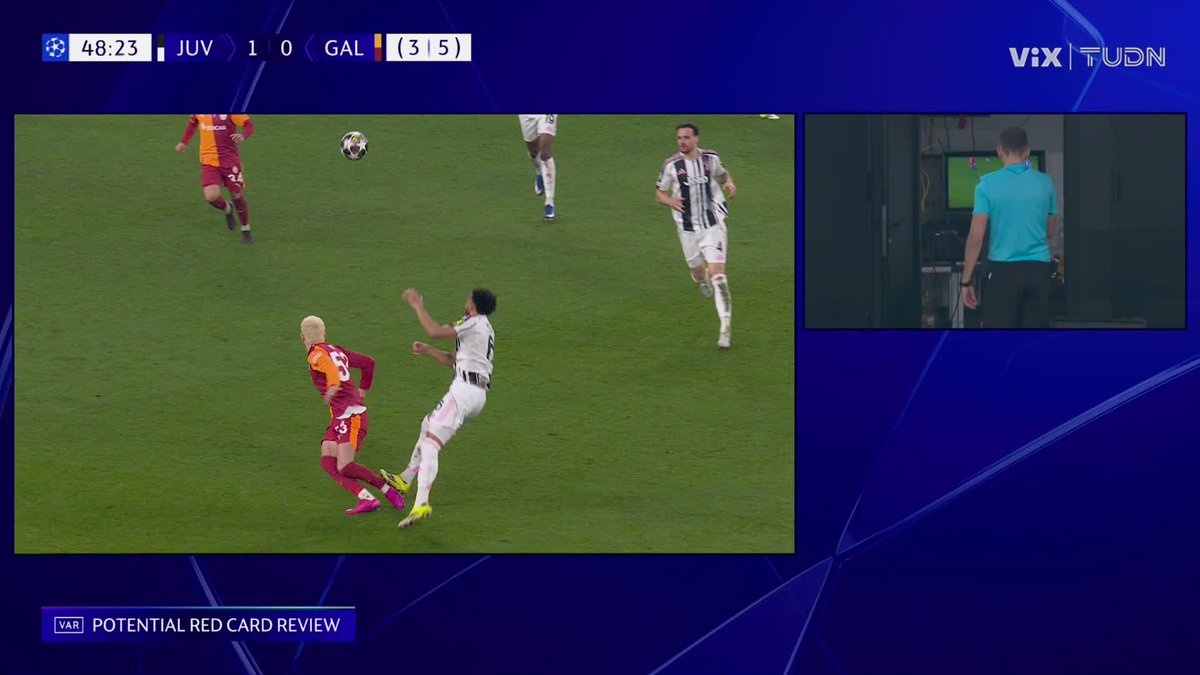 THE MOST BIZARRE RED CARD OF THE WEEK 🤯 Lloyd Kelly picks up his second yellow, only for the referee to turn to VAR and send Kelly off a SECOND time, with a straight red instead 😵‍💫