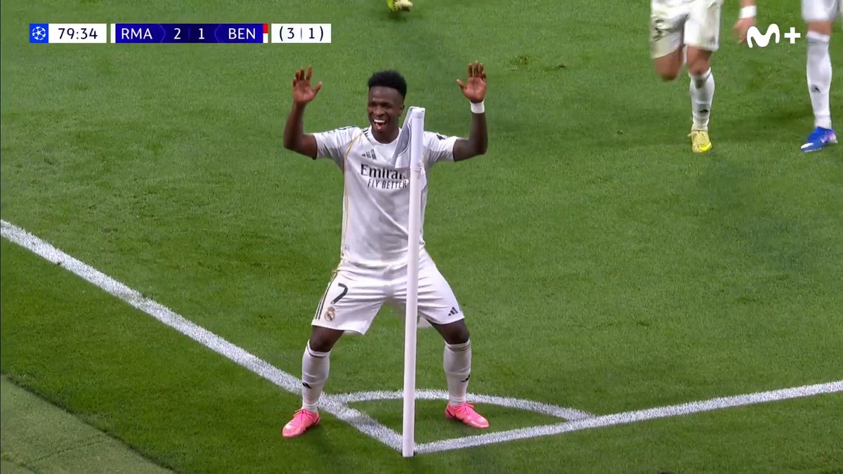 💥 VINICIUS. Conduce, define y baila. #UCL #LaCasaDelFútbol