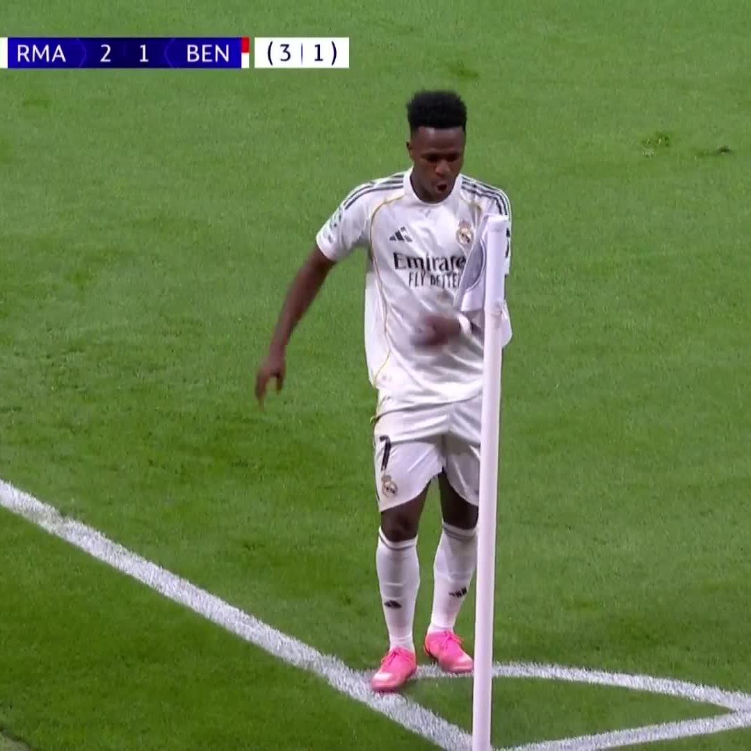 Another Vinícius Júnior banger 😮‍💨⚡ He adds to Real Madrid's goal tally ⚽ 📺 Stream #UCL on DStv: