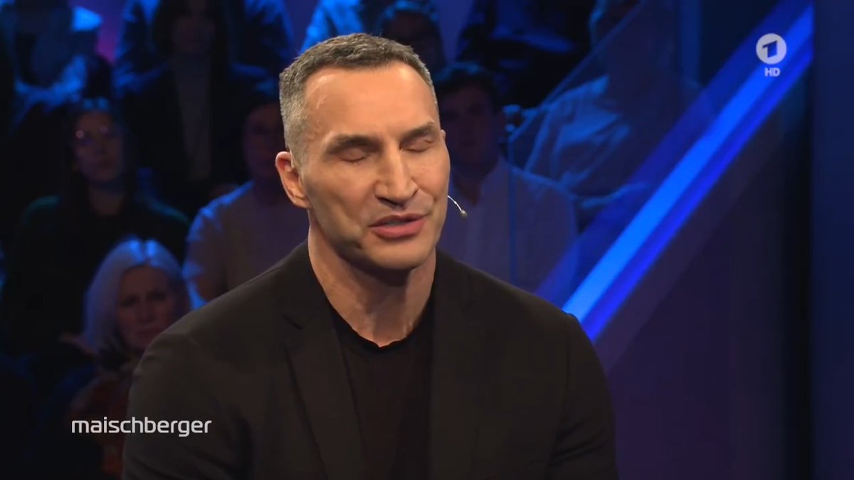 Wladimir Klitschko fordert, dass Donald #Trump persönlich Verhandlungen mit Putin führt. Trumps Sondergesandter Steve #Witkoff sei für Verhandlungen mit #Putin nicht der Richtige. "Man kann nicht mit einem Kannibalen über eine Speisekarte reden.“ #maischberger #Ukraine