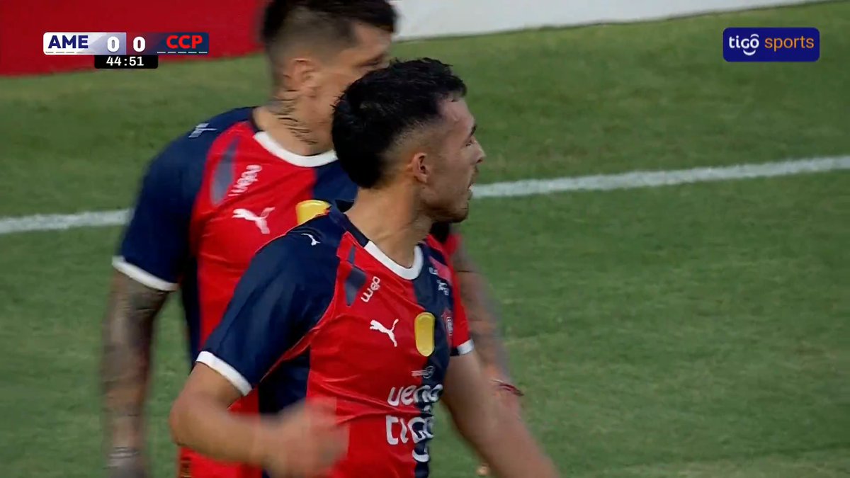 ❌¡INTERVINO EL VAR! Cristhian Paredes anotó para el Ciclón, pero el VAR anuló el gol por posición adelantada de Juan Manuel Iturbe. ¿Qué te parece? 📺Tigo Sports+ ▶️Viví el #AperturaAPF2026 en